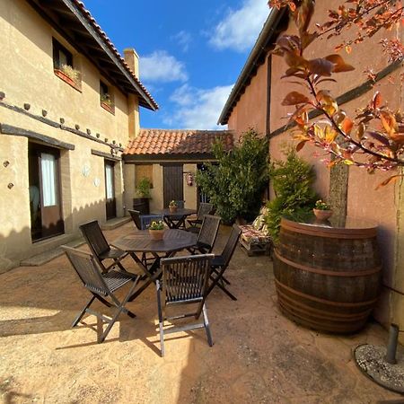 Casa Rural Dos Reales San Cristobal de Boedo 外观 照片