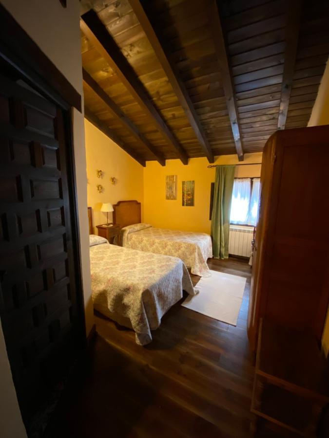 Casa Rural Dos Reales San Cristobal de Boedo 外观 照片