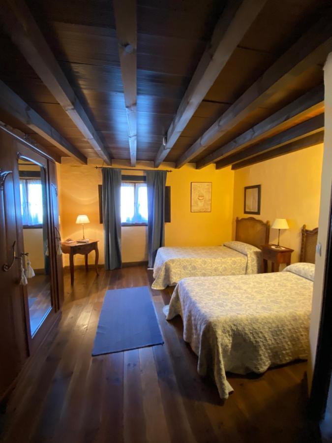 Casa Rural Dos Reales San Cristobal de Boedo 外观 照片