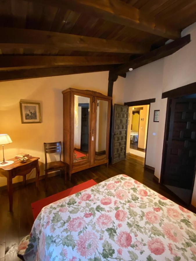 Casa Rural Dos Reales San Cristobal de Boedo 外观 照片
