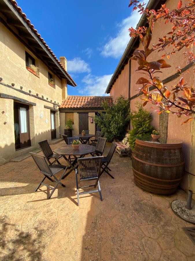 Casa Rural Dos Reales San Cristobal de Boedo 外观 照片