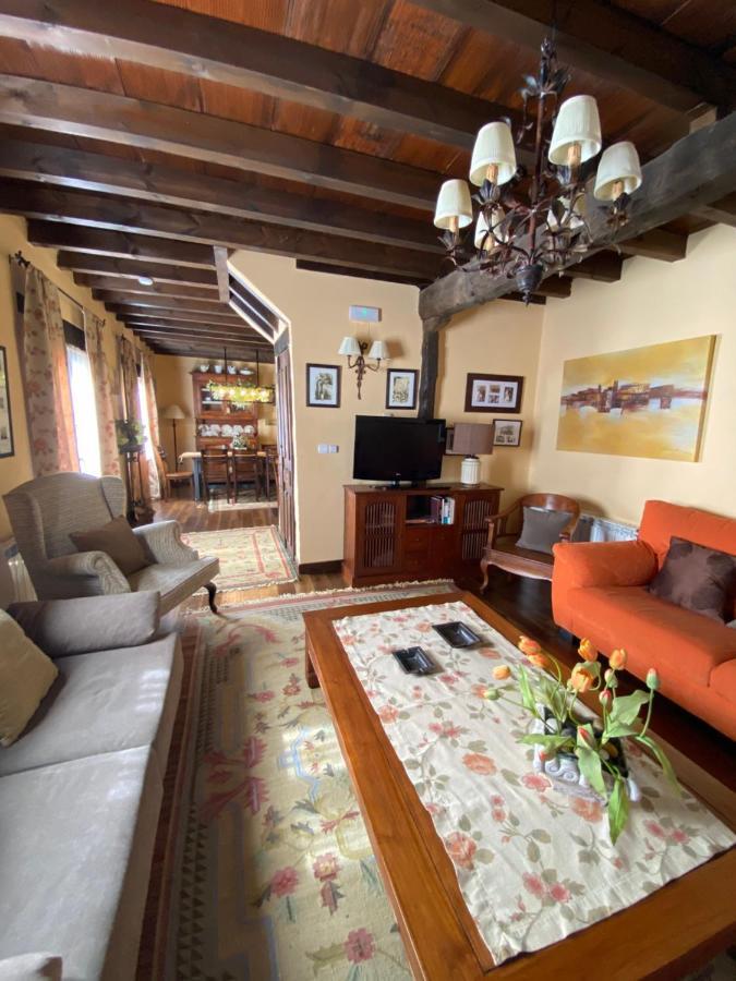 Casa Rural Dos Reales San Cristobal de Boedo 外观 照片