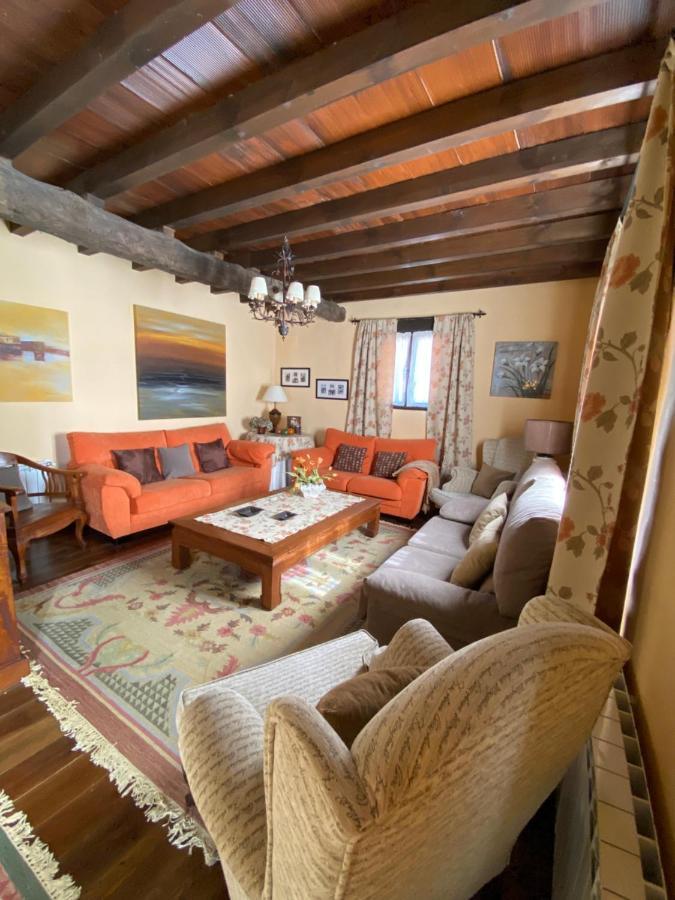 Casa Rural Dos Reales San Cristobal de Boedo 外观 照片