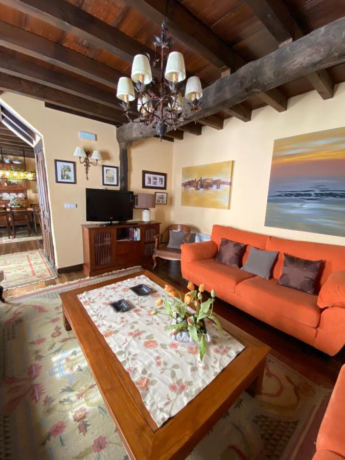 Casa Rural Dos Reales San Cristobal de Boedo 外观 照片